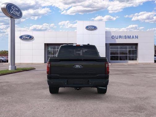 AGATE BLACK METALLIC 2026 Ford F-150 XLT