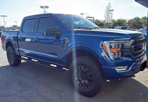 ATLAS BLUE METALLIC 2022 Ford F-150 XLT