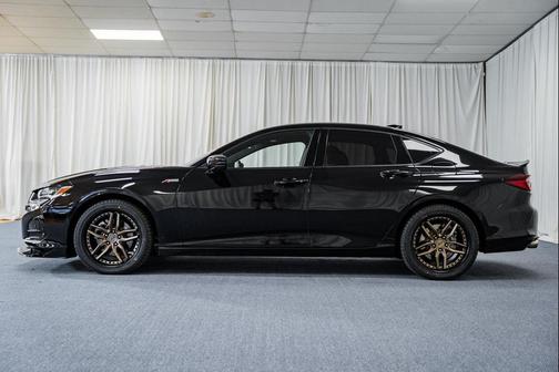 2023 Acura TLX A-Spec
