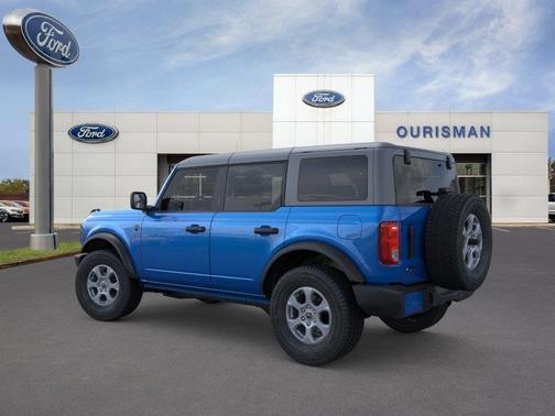 VELOCITY BLUE METALLIC 2026 Ford Bronco Big Bend