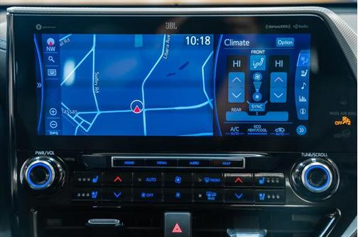 2021 Toyota Highlander Hybrid Platinum