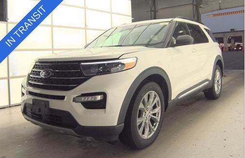 Star White Metallic Tri-Coat 2023 Ford Explorer XLT