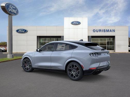2025 Ford Mustang Mach-E GT