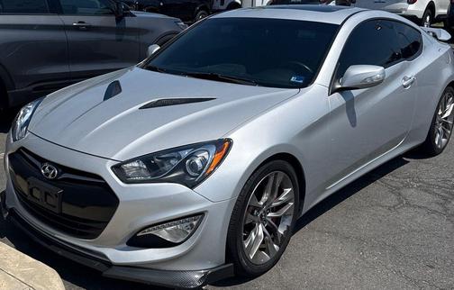 Santiago Silver 2015 Hyundai Genesis Coupe 3.8 Ultimate