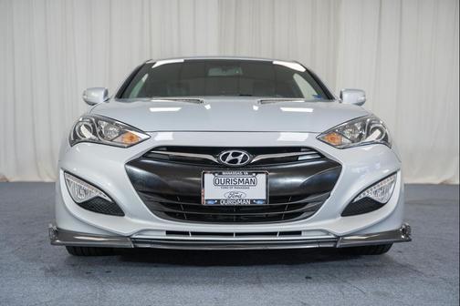 Santiago Silver 2015 Hyundai Genesis Coupe 3.8 Ultimate