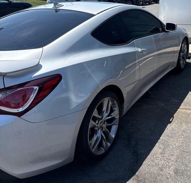Santiago Silver 2015 Hyundai Genesis Coupe 3.8 Ultimate