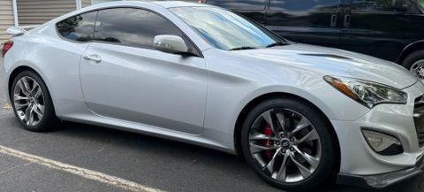 Santiago Silver 2015 Hyundai Genesis Coupe 3.8 Ultimate