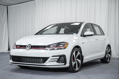 Pure White 2019 Volkswagen Golf 1.4T S
