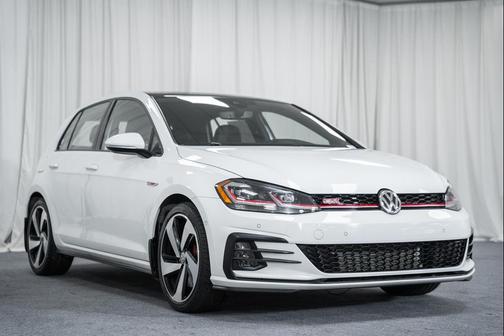 Pure White 2019 Volkswagen Golf 1.4T S