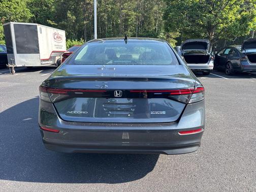Meteorite Gray Metallic 2026 Honda Accord SE