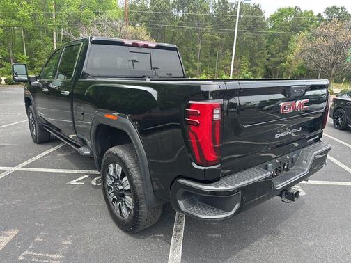 Onyx Black 2024 GMC Sierra 2500 Denali