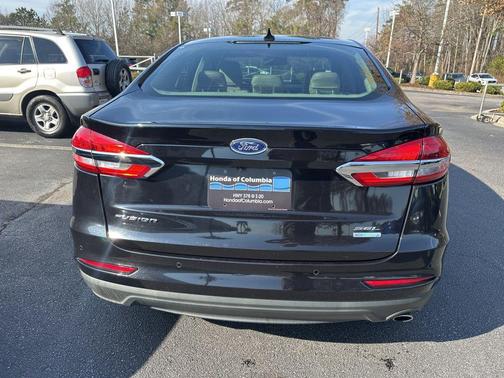 2020 Ford Fusion SEL