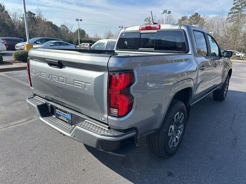 2024 Chevrolet Colorado LT