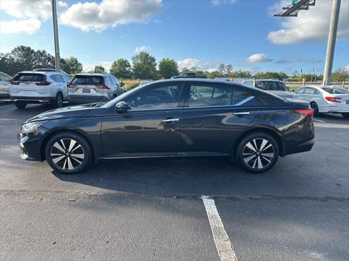2021 Nissan Altima 2.5 SL