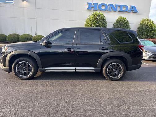 Crystal Black Pearl 2023 Honda Pilot EX-L