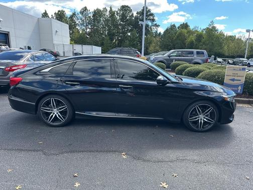 2022 Honda Accord Touring 2.0T