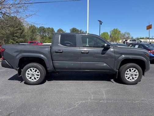 2024 Toyota Tacoma SR