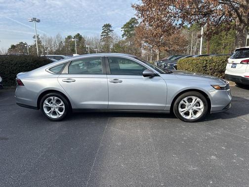 2025 Honda Accord LX 1.5T