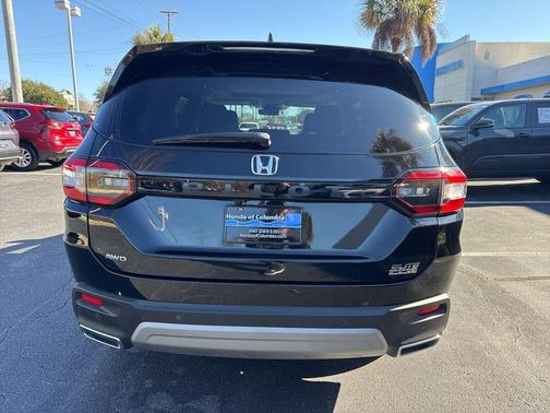 2023 Honda Pilot Elite
