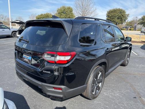 2026 Honda Pilot Sport