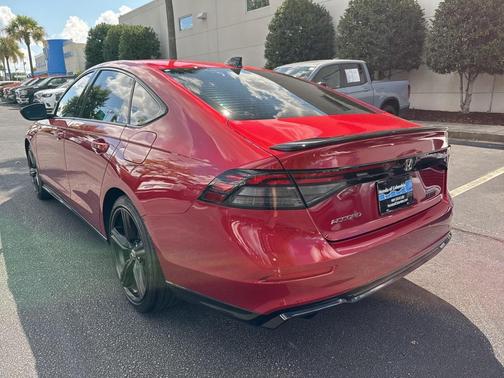 2025 Honda Accord Hybrid Base