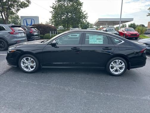 2025 Honda Accord LX 1.5T