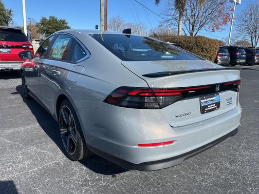 2025 Honda Accord Hybrid Sport