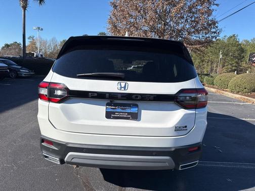2023 Honda Pilot Touring 8-Passenger