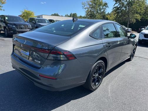 2025 Honda Accord Sport SE 1.5T