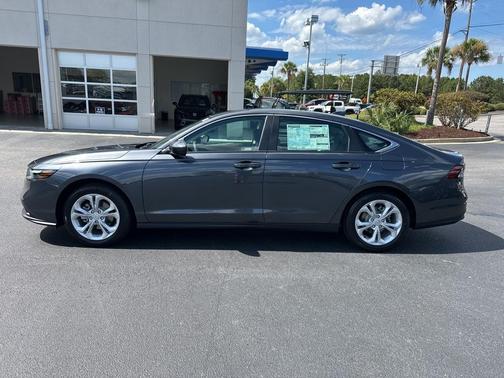 2025 Honda Accord LX 1.5T