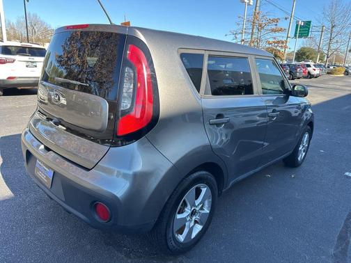 2019 Kia Soul Base