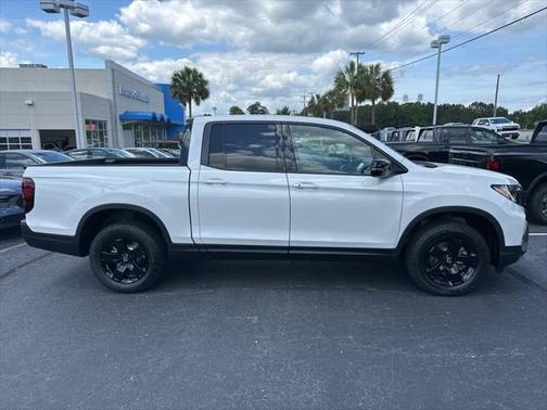 2025 Honda Ridgeline Black