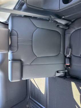 Sonic Gray Pearl 2026 Honda Pilot Touring 8-Passenger