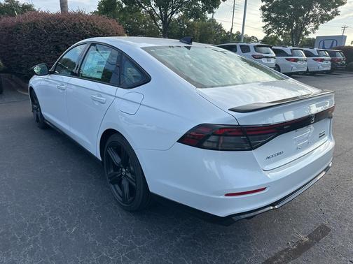 2025 Honda Accord Hybrid Base