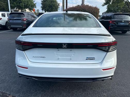 2025 Honda Accord Hybrid Base