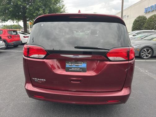 2020 Chrysler Voyager LXI