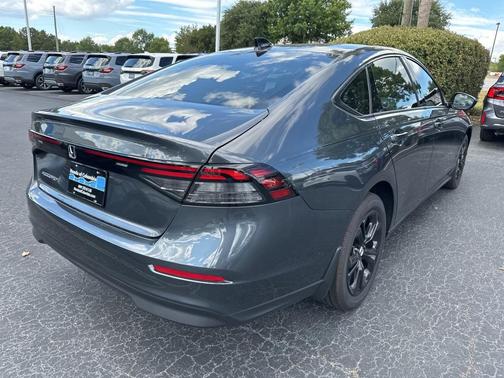 2025 Honda Accord Sport SE 1.5T