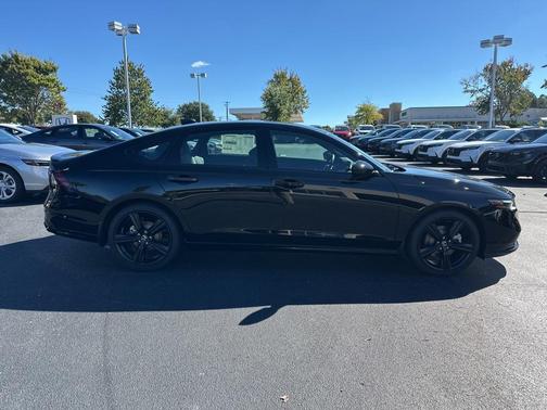 2025 Honda Accord Hybrid Base