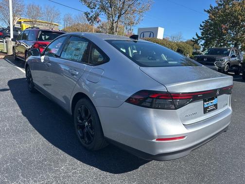 2025 Honda Accord Sport SE 1.5T