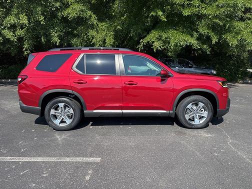 Radiant Red Metallic II 2026 Honda Pilot EX-L