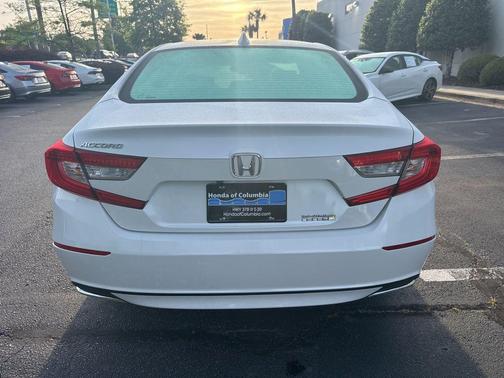 Platinum White Pearl 2019 Honda Accord EX