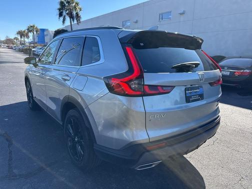 2024 Honda CR-V Hybrid Sport Touring AWD