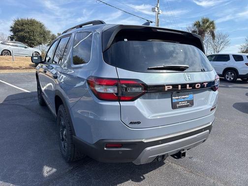 2026 Honda Pilot TrailSport