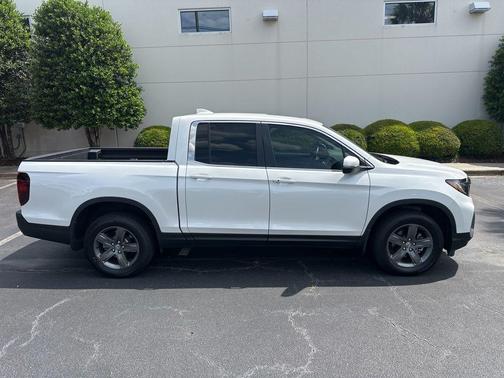 Platinum White Pearl 2023 Honda Ridgeline RTL
