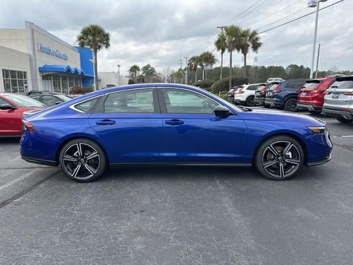 2025 Honda Accord Hybrid Sport