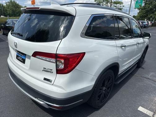 2022 Honda Pilot Elite