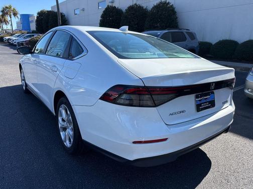 2023 Honda Accord LX 1.5T