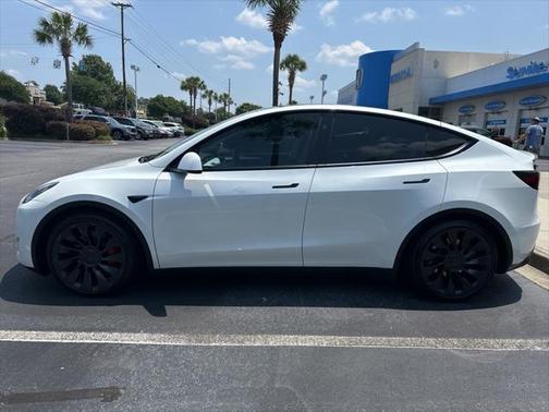 2023 Tesla Model Y Performance