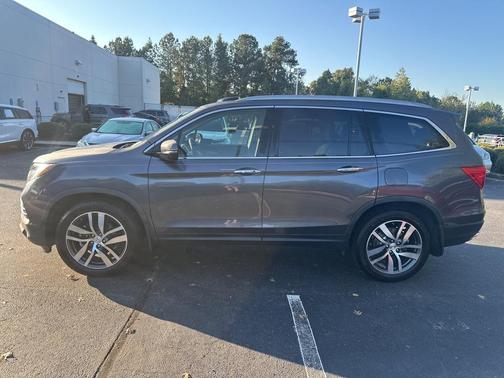 2017 Honda Pilot Touring
