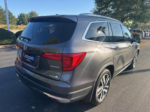 2017 Honda Pilot Touring